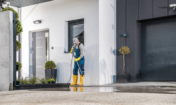 Best Pool Deck Cleaning  in Falling Water, TN